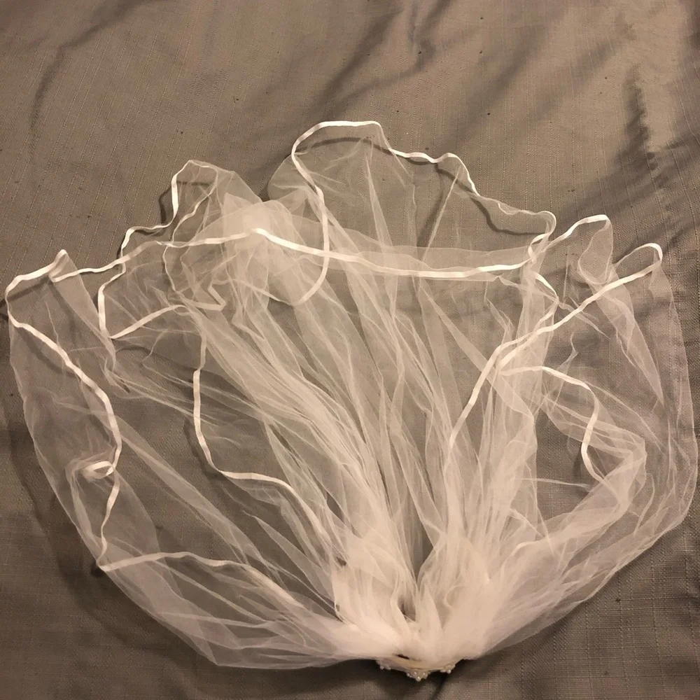 Wedding vail headband